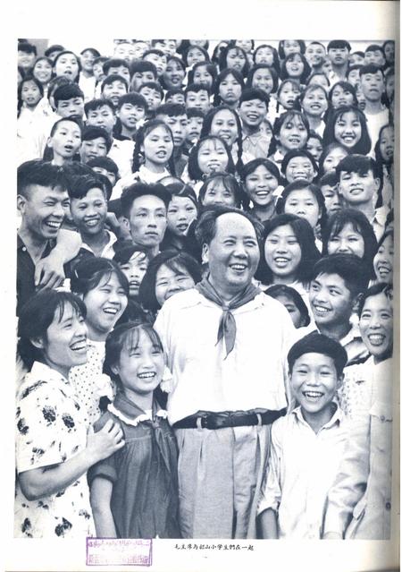 新疆画报1963年第03期.pdf电子版_新疆维吾尔族自治区志插图2